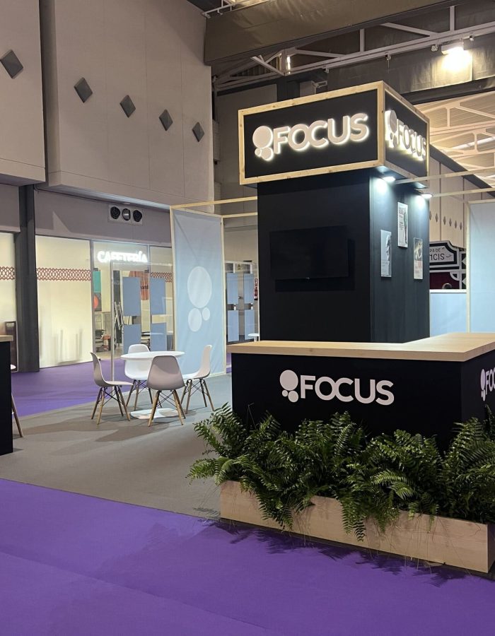 Stand para feria cultural en MERCARTES